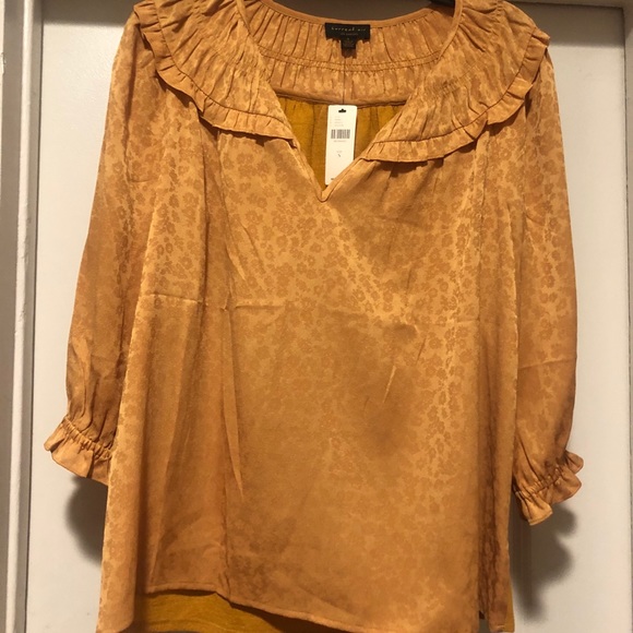 Gold ruffled top - Picture 1 of 7